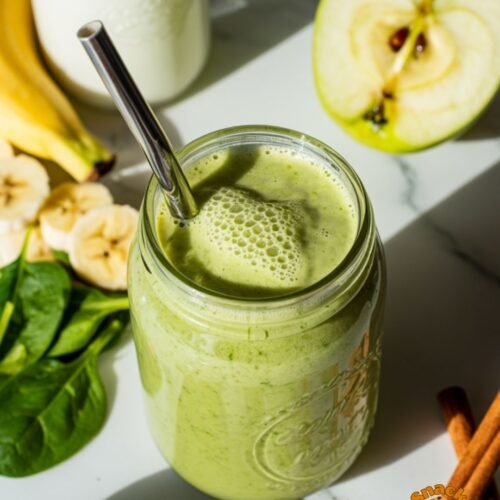 Green Apple Spinach Smoothie, Crisp, Creamy and Fiber Rich